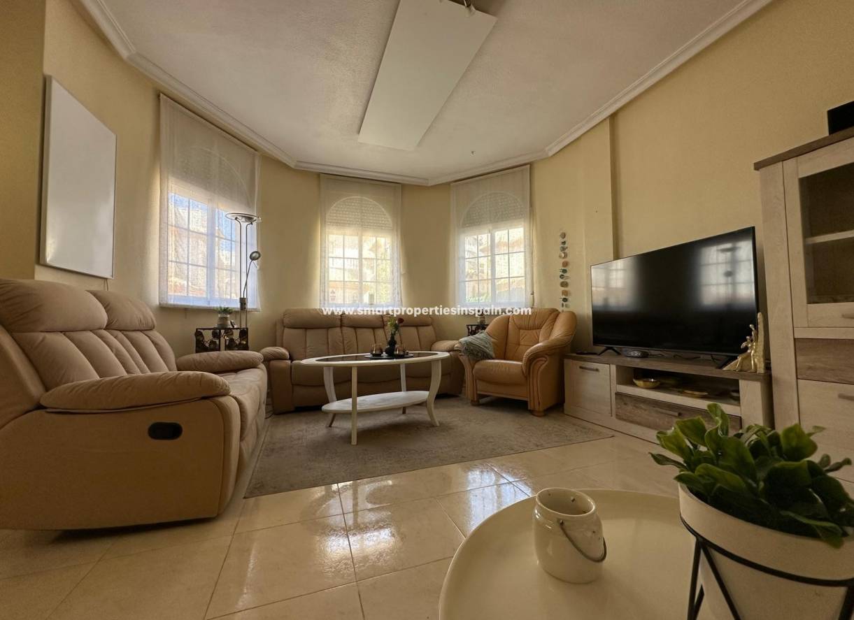 Wederverkoop - Detached Villa - La Marina