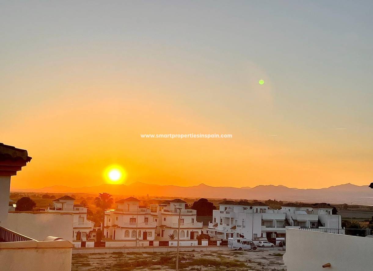 Wederverkoop - Detached Villa - La Marina