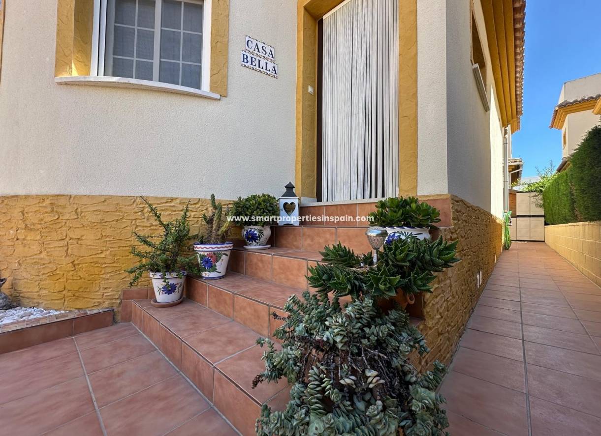 Wederverkoop - Detached Villa - La Marina