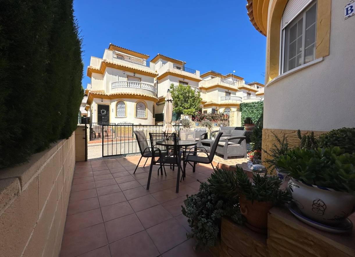 Wederverkoop - Detached Villa - La Marina