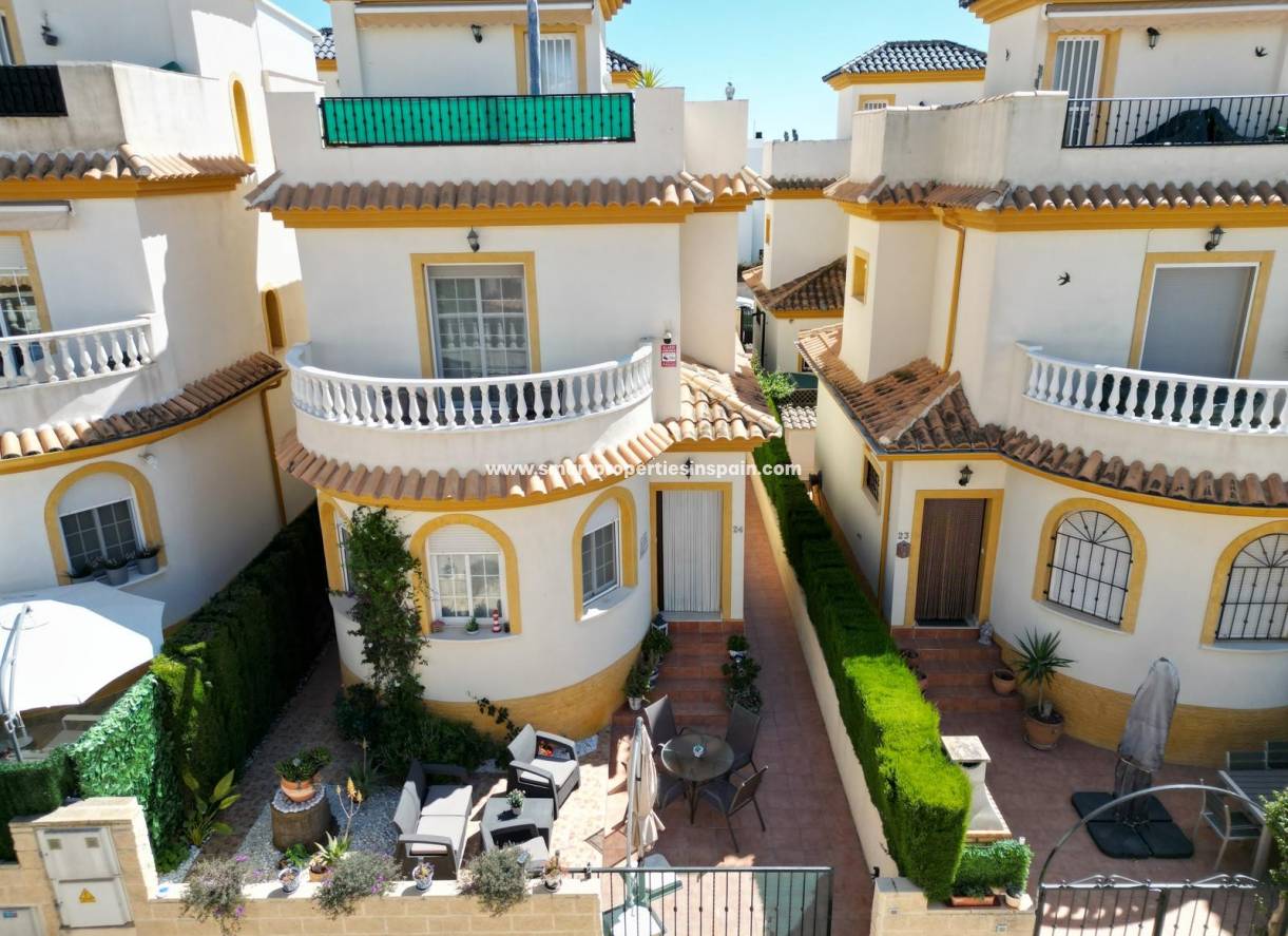 Wederverkoop - Detached Villa - La Marina