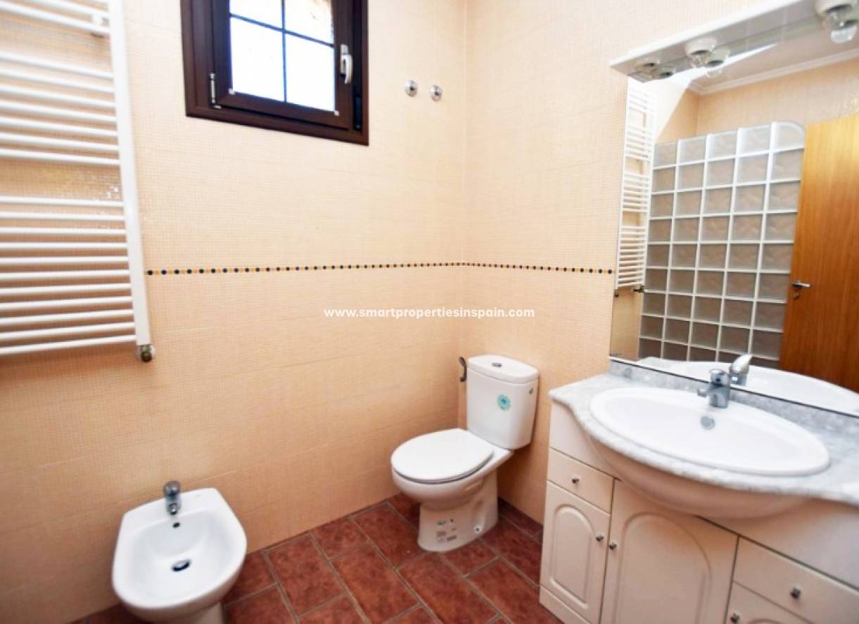 Wederverkoop - Detached Villa - Los Montesinos