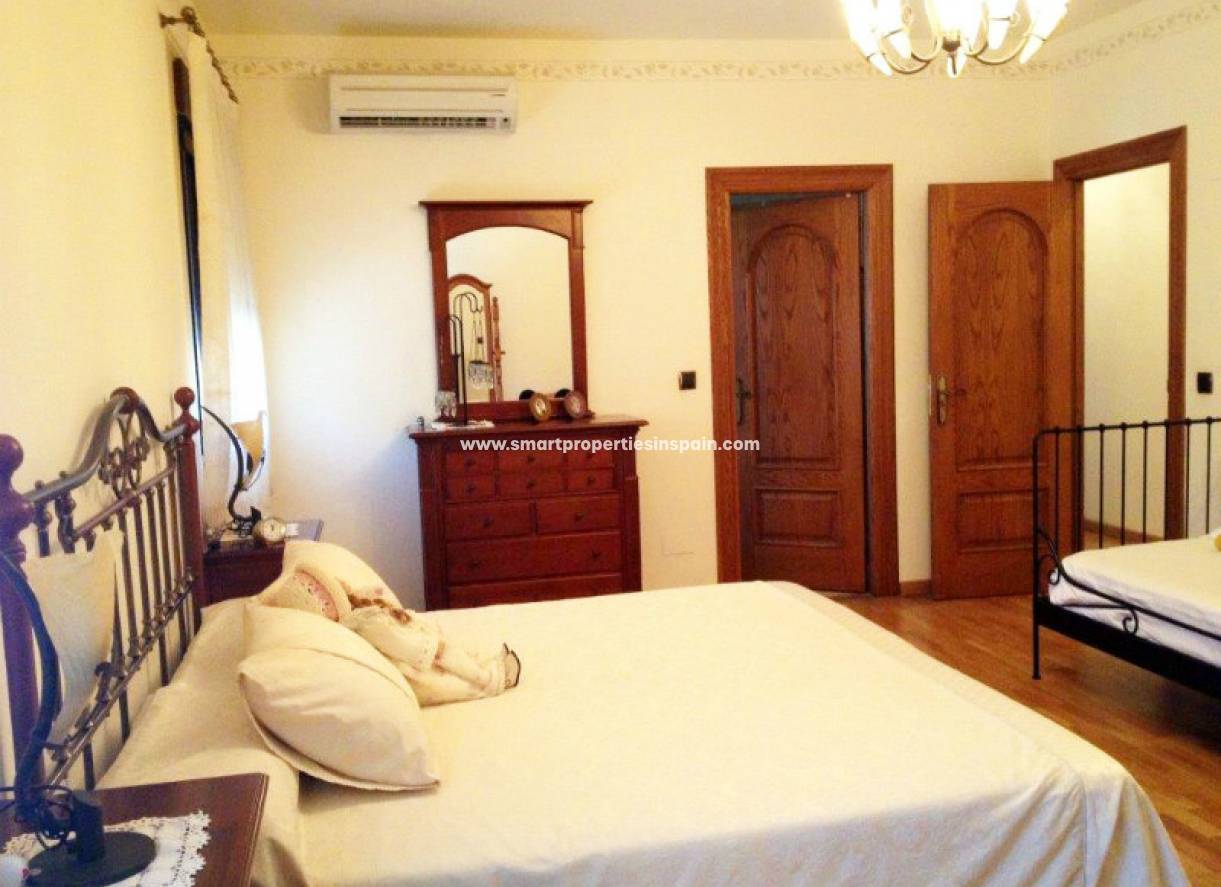 Wederverkoop - Detached Villa - Molina de Segura - Los Valientes