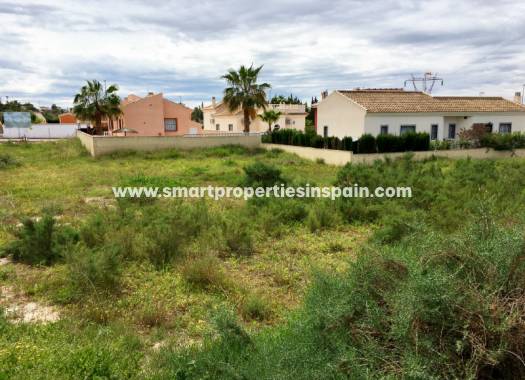 Wederverkoop - Plot - La Marina - Urbanización La Marina
