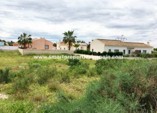 Wederverkoop - Plot - La Marina - Urbanización La Marina