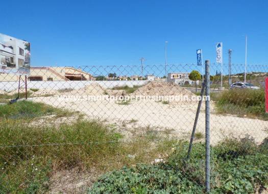 Wederverkoop - Plot - La Marina - Urbanización La Marina