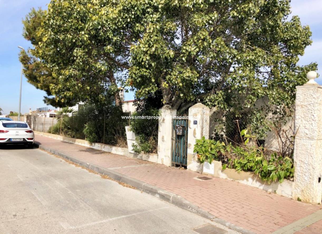 Wederverkoop - Plot - La Marina - Urbanización La Marina