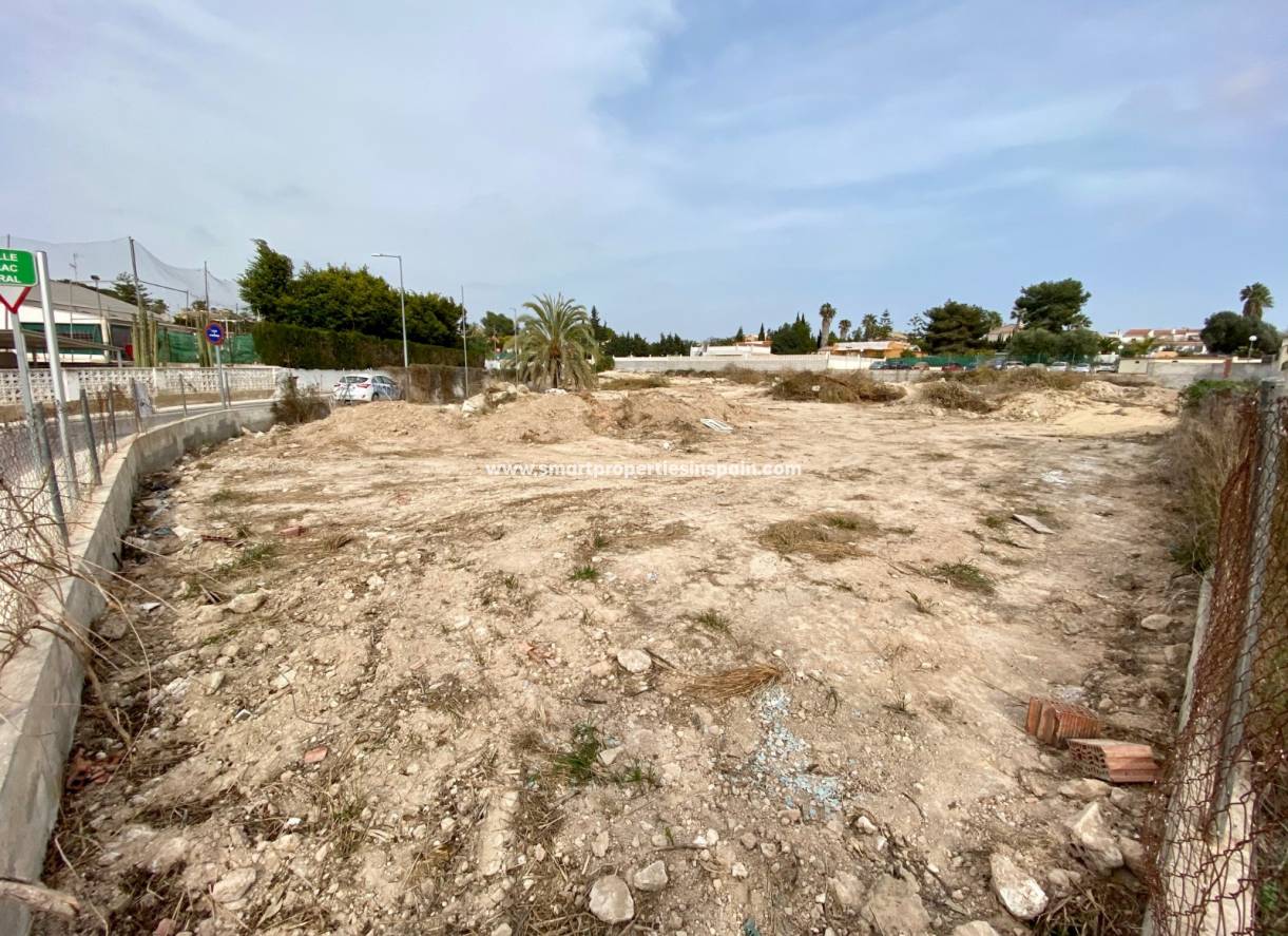 Wederverkoop - Plot - La Marina - Urbanización La Marina
