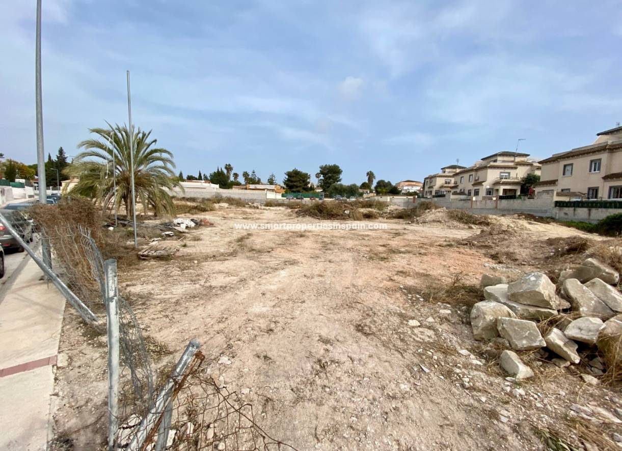 Wederverkoop - Plot - La Marina - Urbanización La Marina
