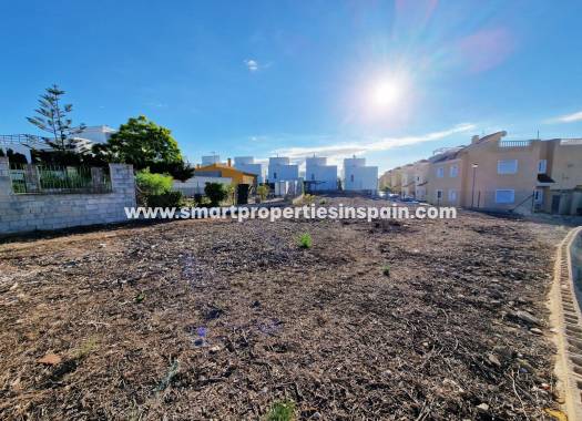 Wederverkoop - Plot - La Marina - Urbanización La Marina