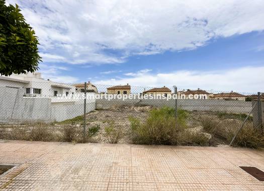 Wederverkoop - Plot - La Marina - Urbanización La Marina