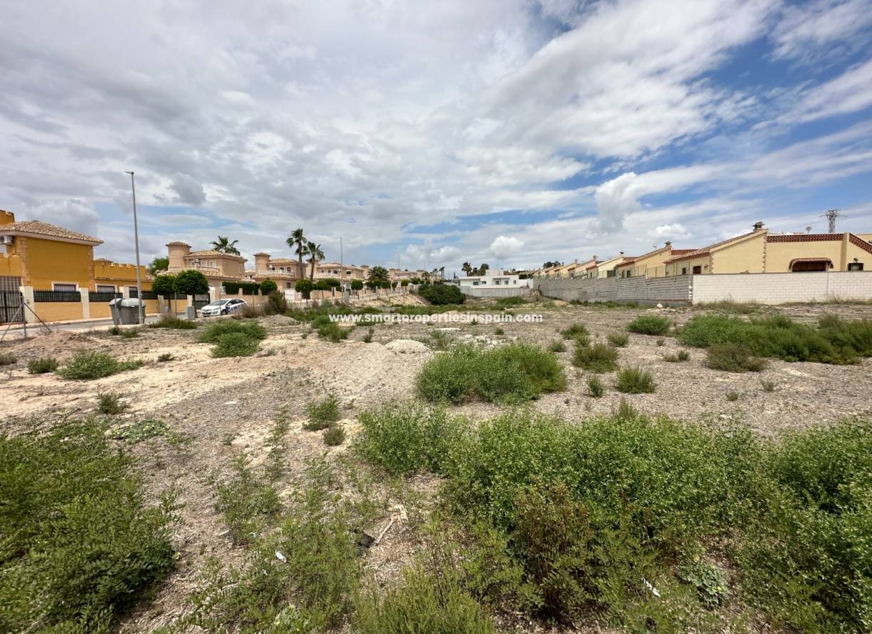 Wederverkoop - Plot - La Marina - Urbanización La Marina