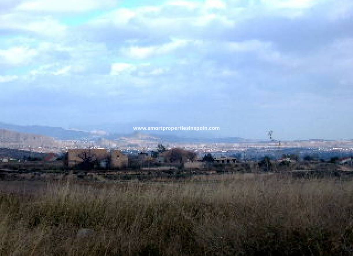 Wederverkoop - Plot -  - Novelda/La Romana