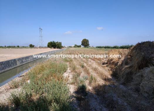 Wederverkoop - Plot - San Fulgencio