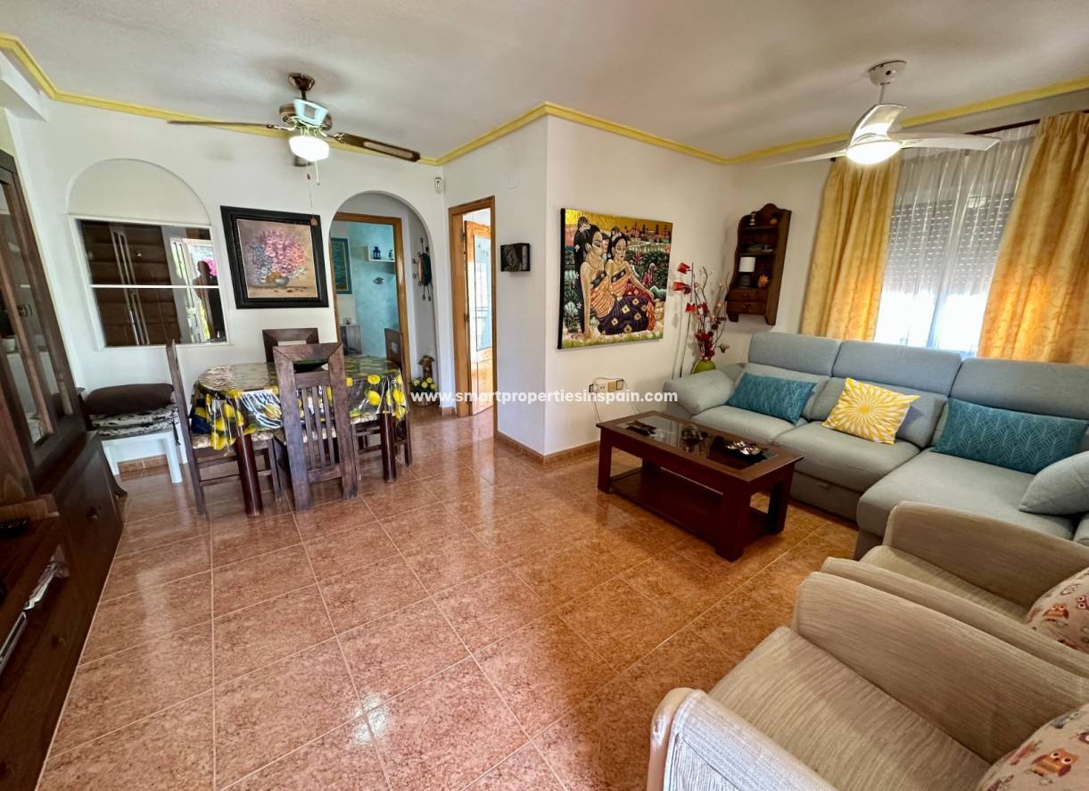 Wederverkoop - Quad Villa - La Marina - Urbanización La Marina