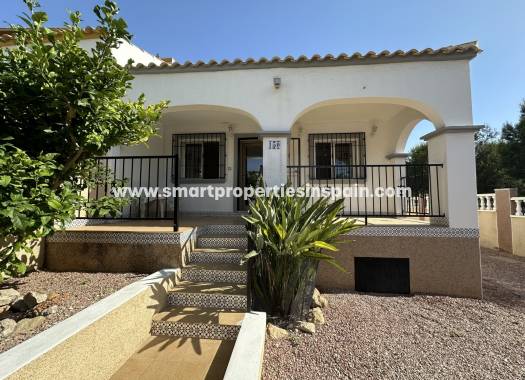 Wederverkoop - Quad Villa - La Marina - Urbanización La Marina