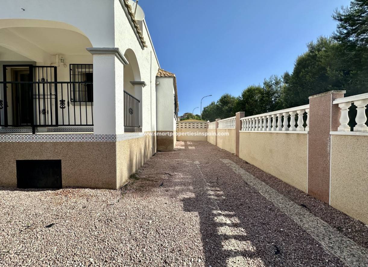 Wederverkoop - Quad Villa - La Marina - Urbanización La Marina