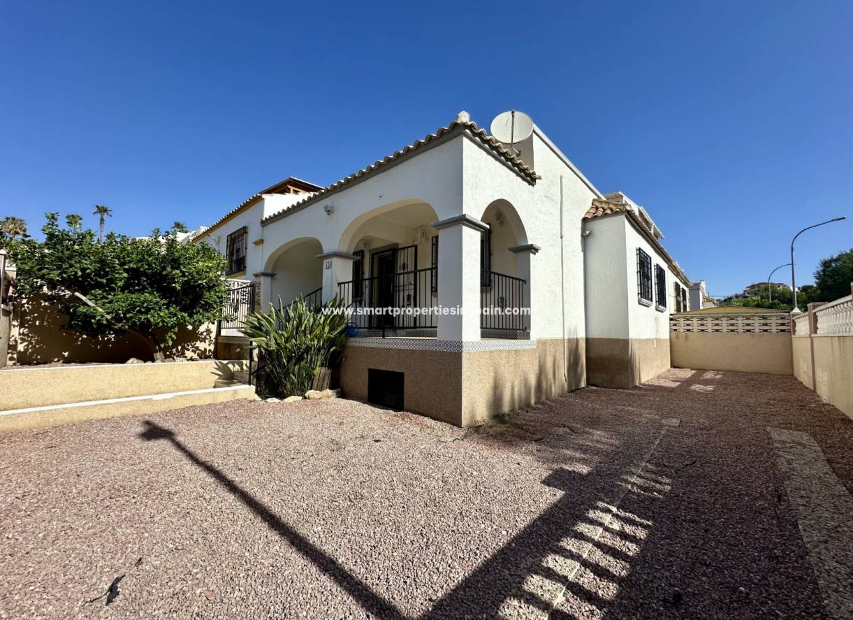 Wederverkoop - Quad Villa - La Marina - Urbanización La Marina
