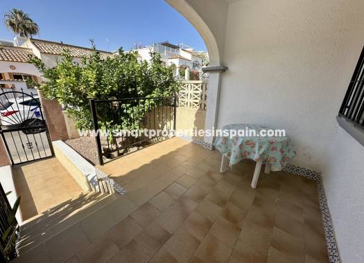 Wederverkoop - Quad Villa - La Marina - Urbanización La Marina