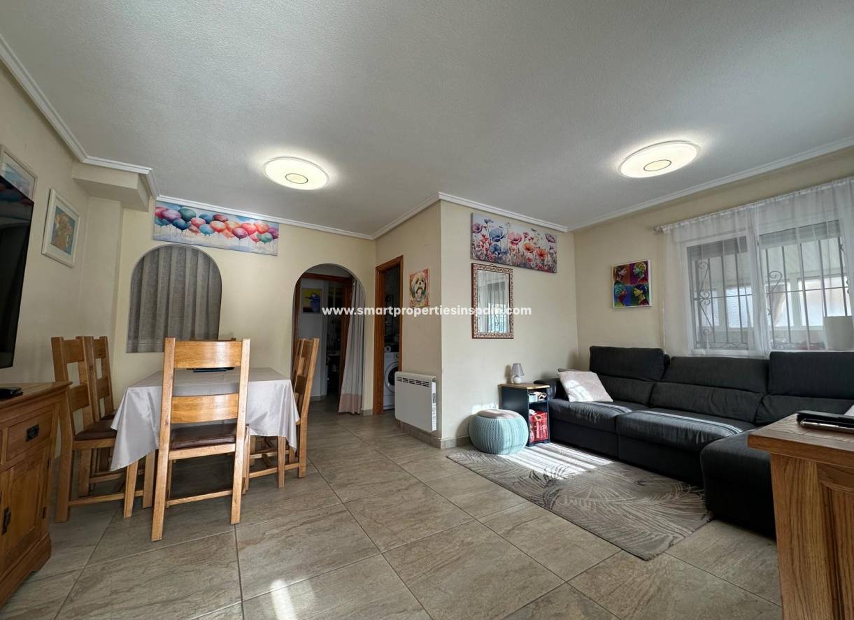 Wederverkoop - Quad Villa - La Marina - Urbanización La Marina