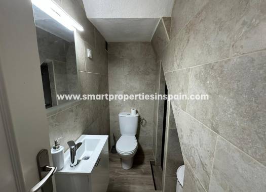 Wederverkoop - Quad Villa - La Marina - Urbanización La Marina