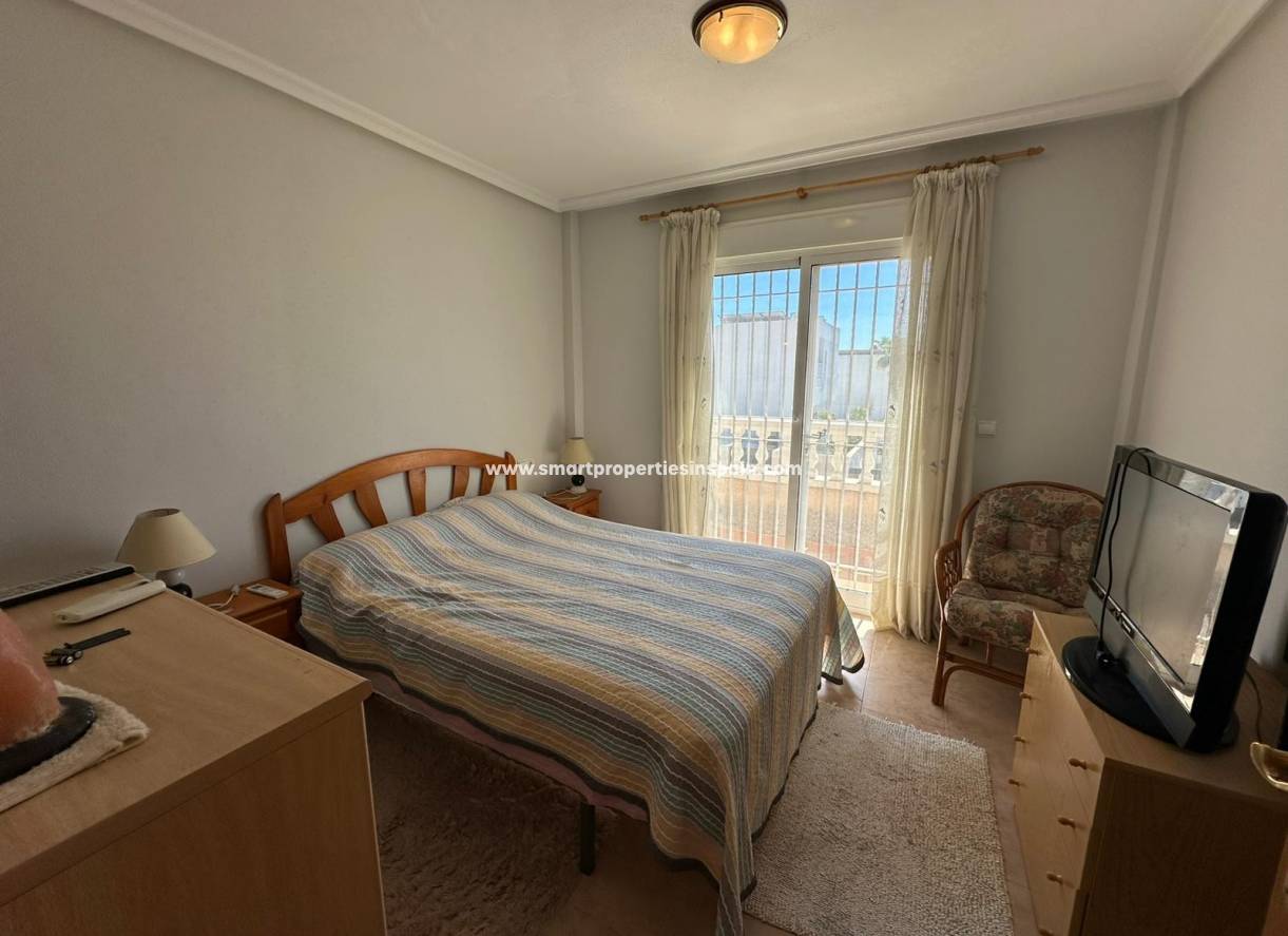 Wederverkoop - Quad Villa - La Marina - Urbanización La Marina