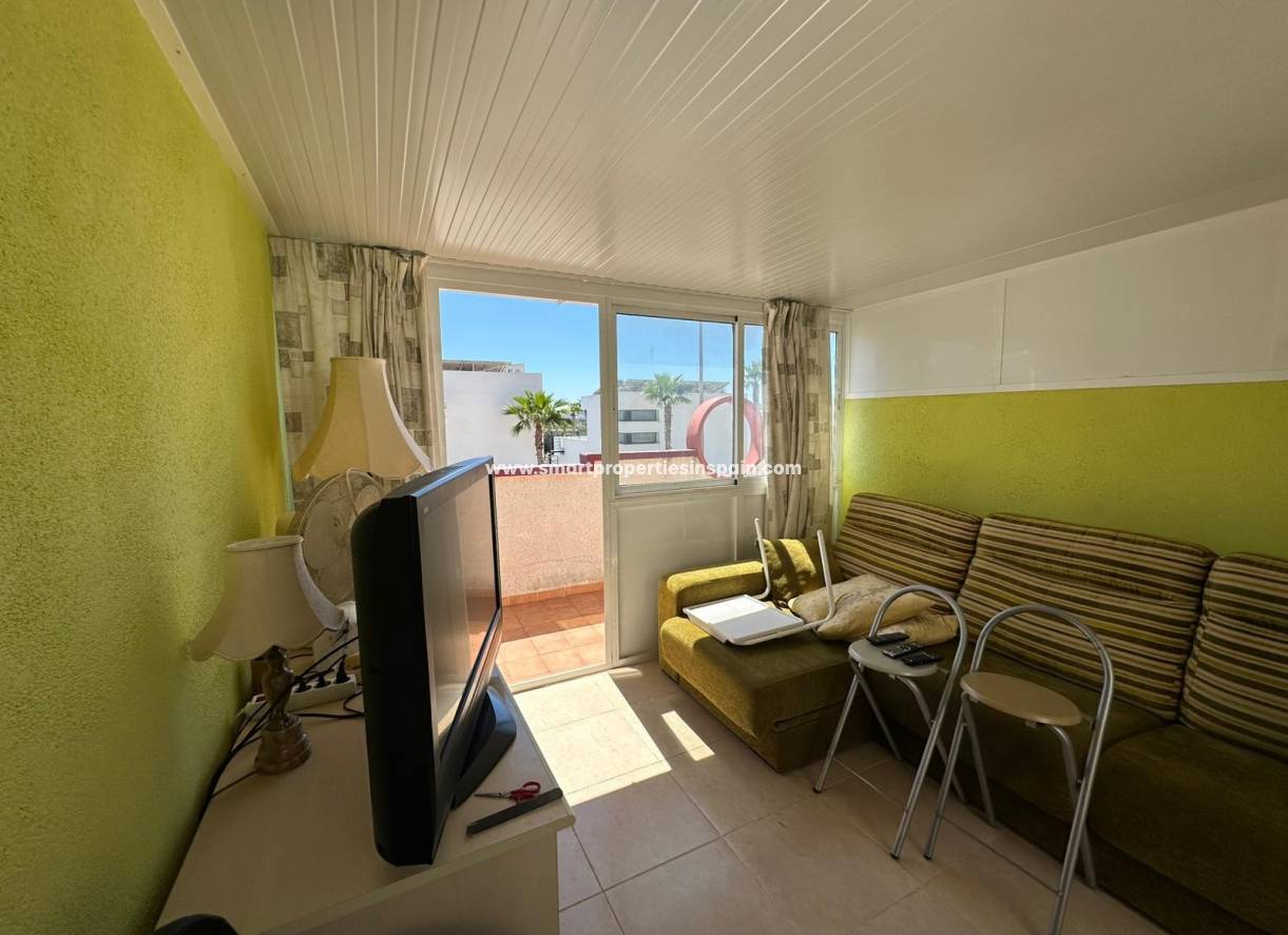 Wederverkoop - Quad Villa - La Marina - Urbanización La Marina