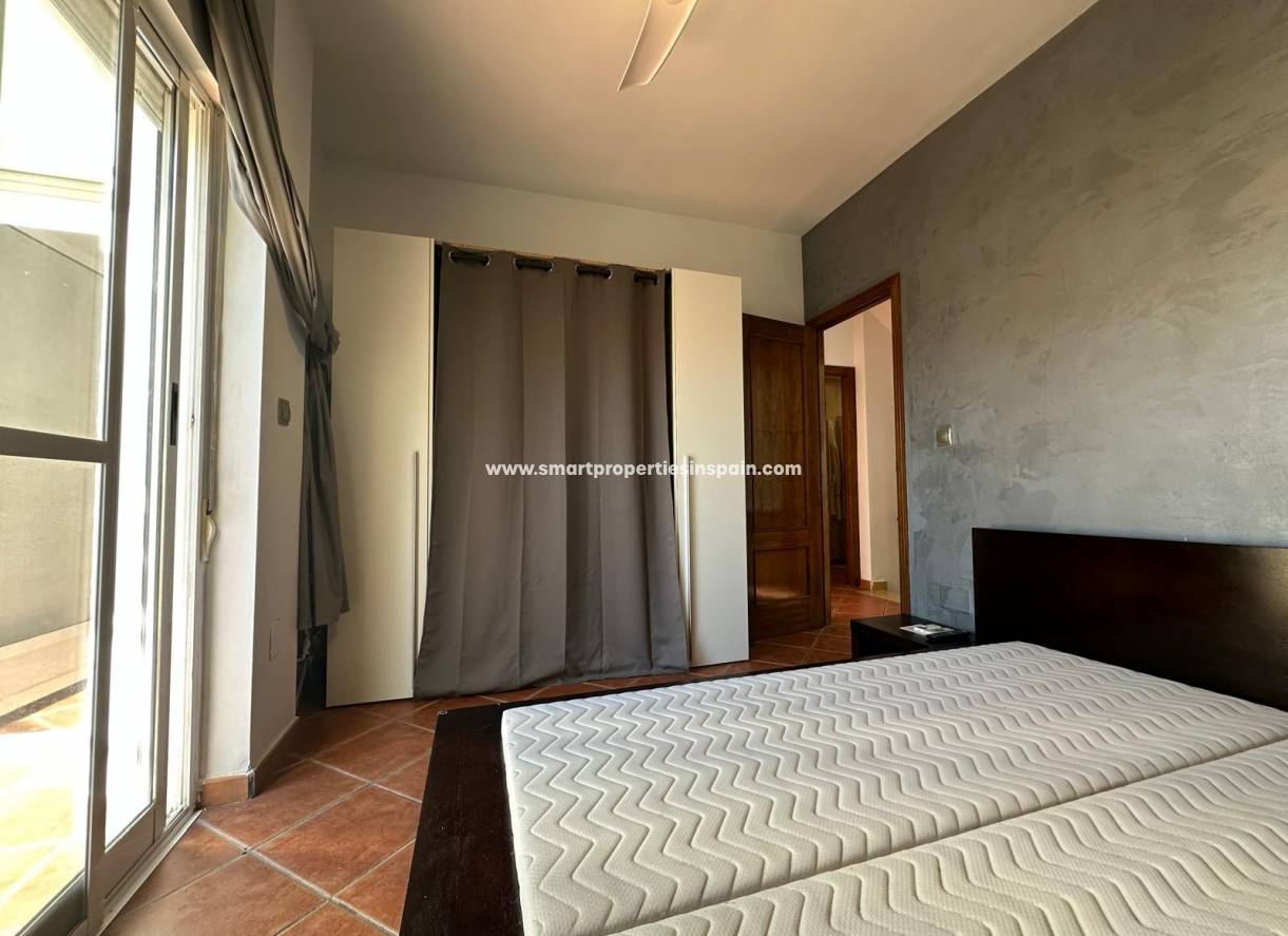 Wederverkoop - Quad Villa - La Marina - Urbanización La Marina