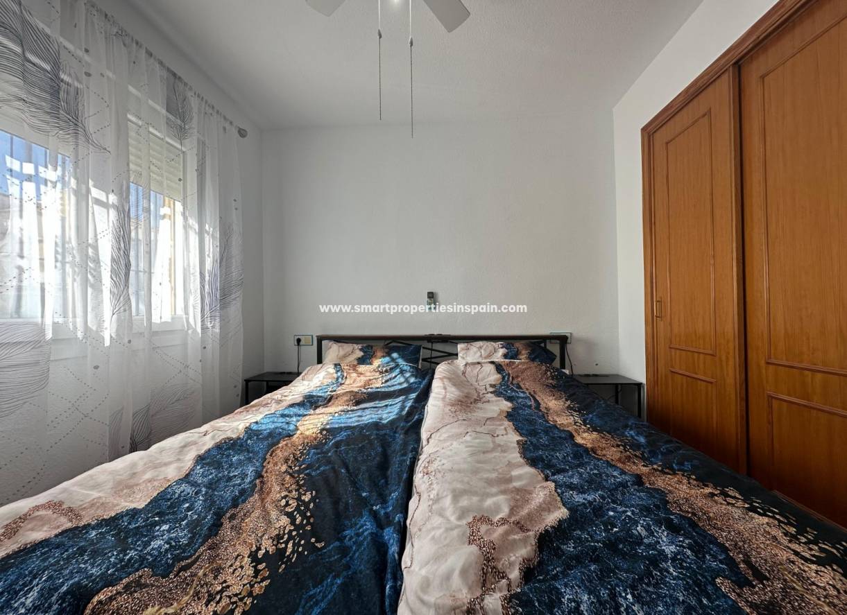Wederverkoop - Quad Villa - La Marina - Urbanización La Marina