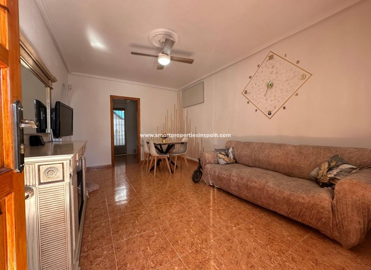 Wederverkoop - Quad Villa - La Marina - Urbanización La Marina