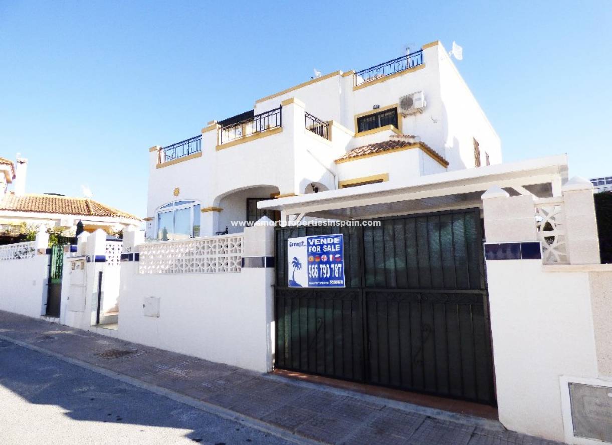 Wederverkoop - Semi Detached House - La Marina - Urbanización La Marina