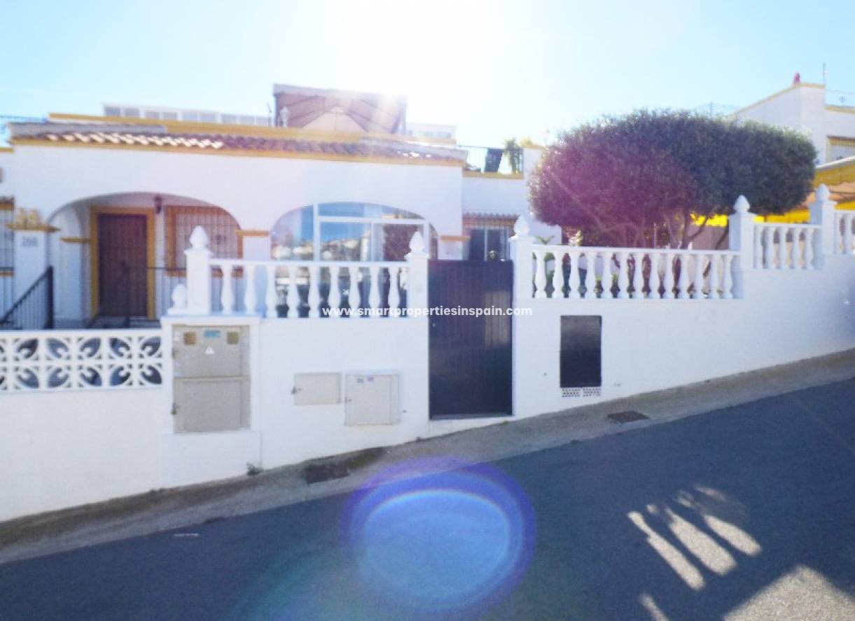 Wederverkoop - Semi Detached House - La Marina - Urbanización La Marina