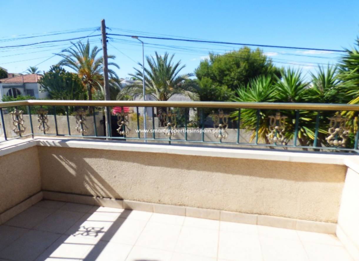 Wederverkoop - Semi Detached House - La Marina - Urbanización La Marina