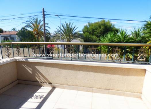 Wederverkoop - Semi Detached House - La Marina - Urbanización La Marina