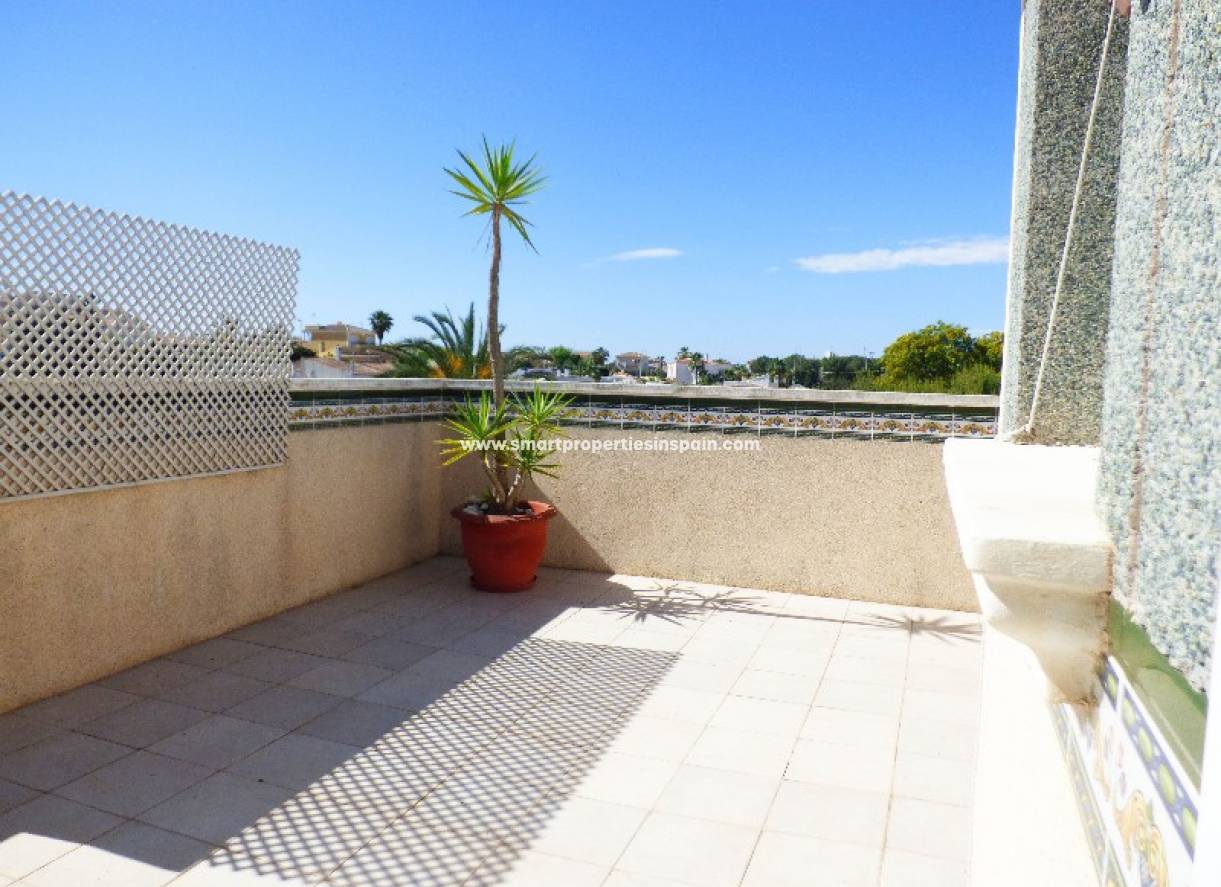 Wederverkoop - Semi Detached House - La Marina - Urbanización La Marina