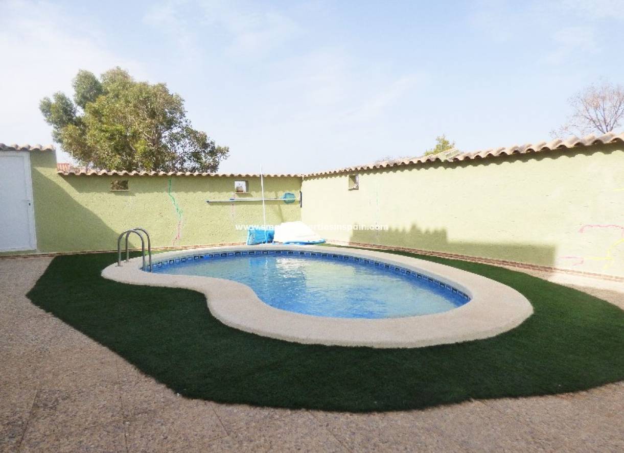 Wederverkoop - Semi Detached House - La Marina - Urbanización La Marina