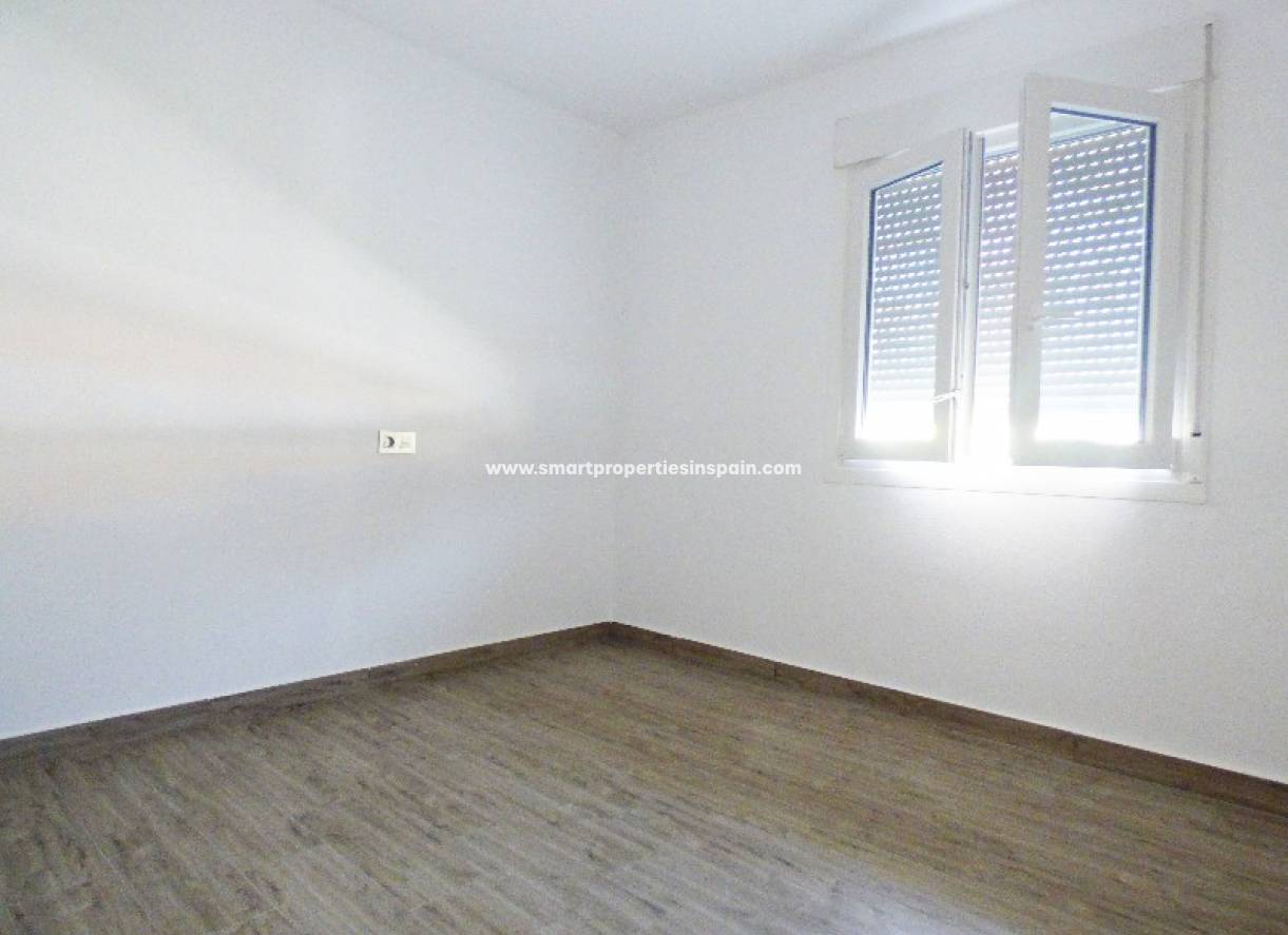 Wederverkoop - Semi Detached House - La Marina - Urbanización La Marina