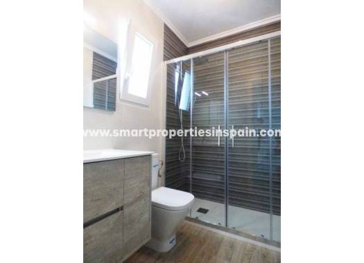 Wederverkoop - Semi Detached House - La Marina - Urbanización La Marina