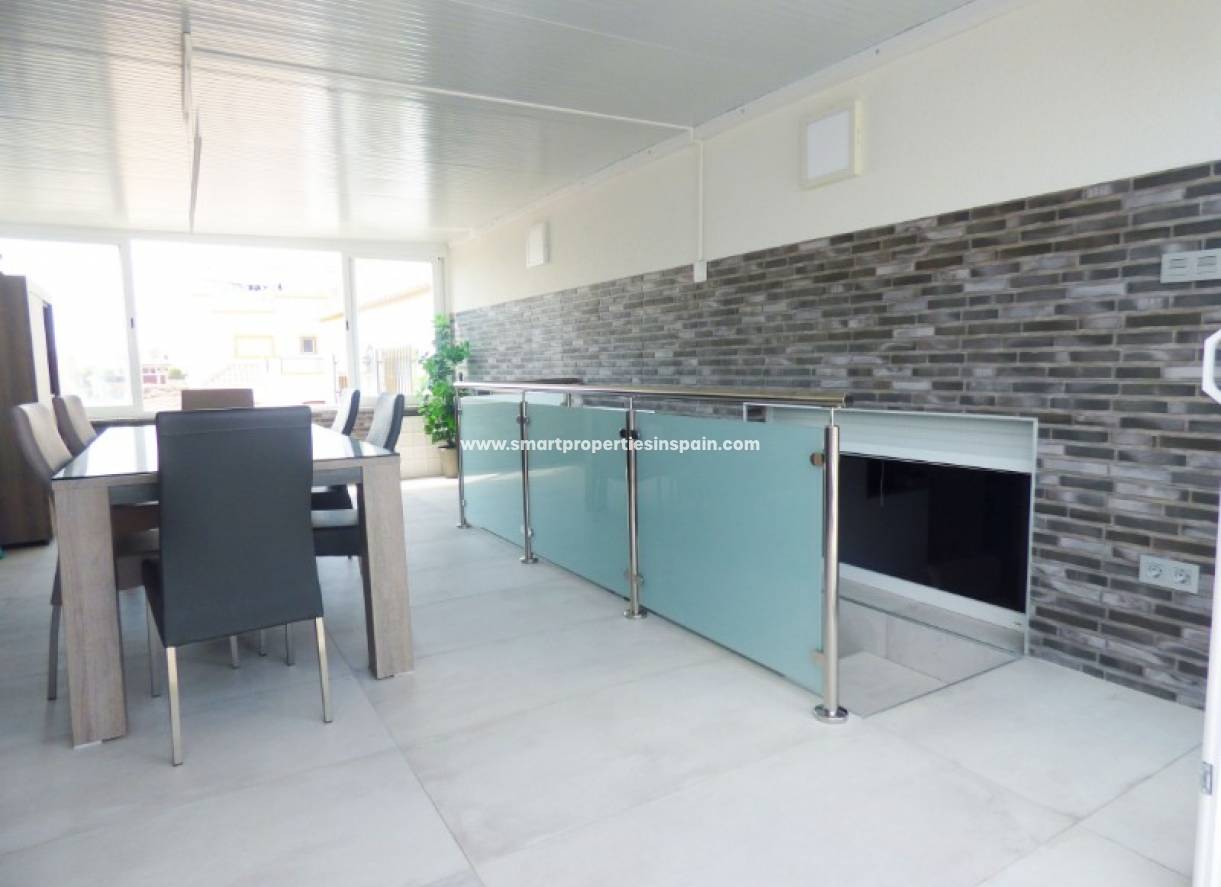Wederverkoop - Semi Detached House - La Marina - Urbanización La Marina