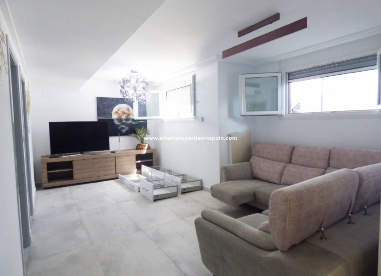 Wederverkoop - Semi Detached House - La Marina - Urbanización La Marina