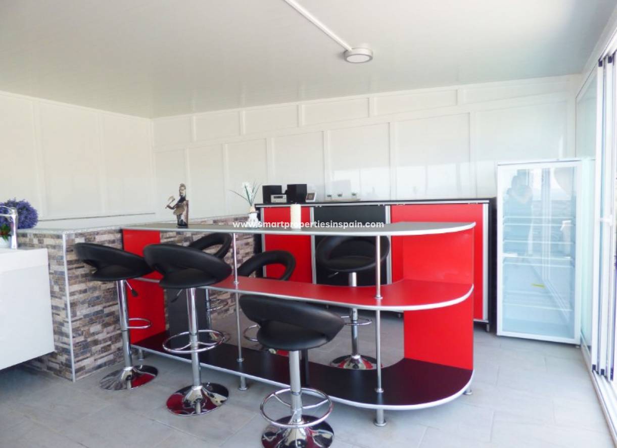 Wederverkoop - Semi Detached House - La Marina - Urbanización La Marina