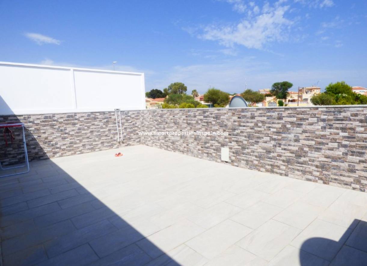 Wederverkoop - Semi Detached House - La Marina - Urbanización La Marina