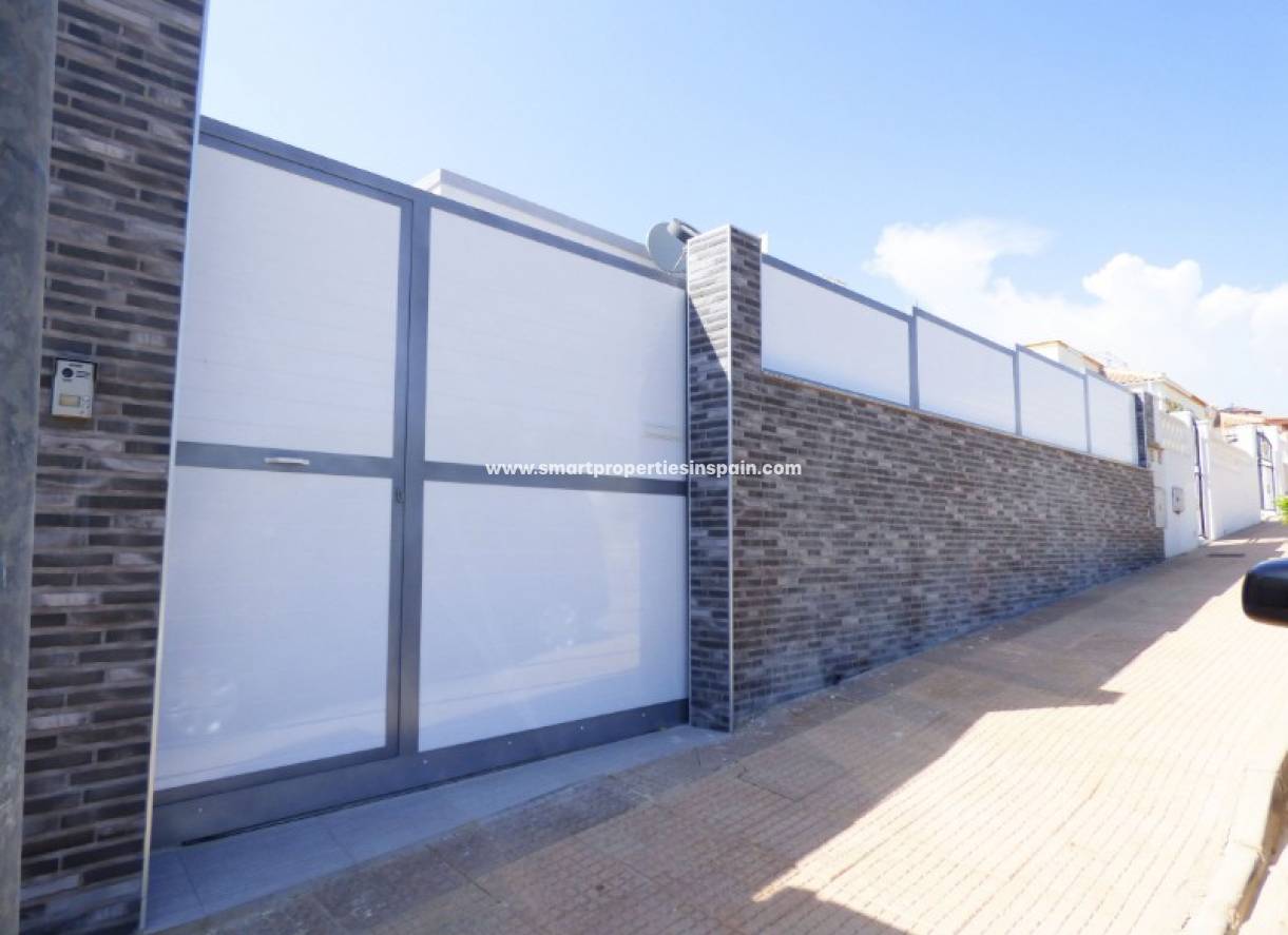 Wederverkoop - Semi Detached House - La Marina - Urbanización La Marina