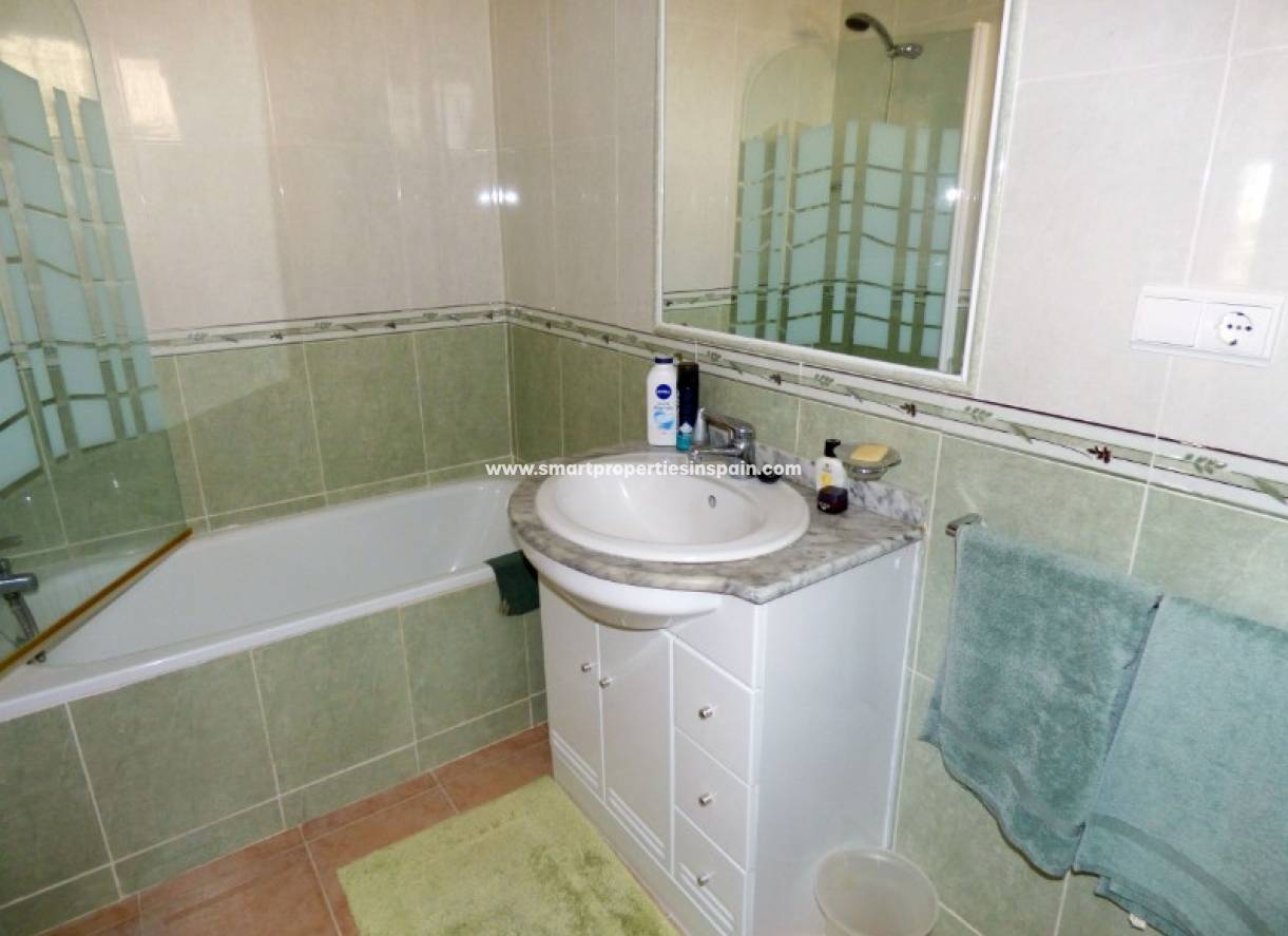 Wederverkoop - Semi Detached House - La Marina - Urbanización La Marina