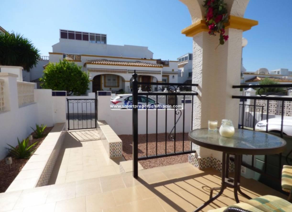 Wederverkoop - Semi Detached House - La Marina - Urbanización La Marina