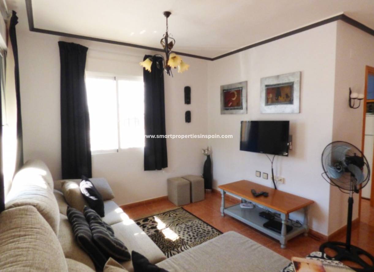 Wederverkoop - Semi Detached House - La Marina - Urbanización La Marina