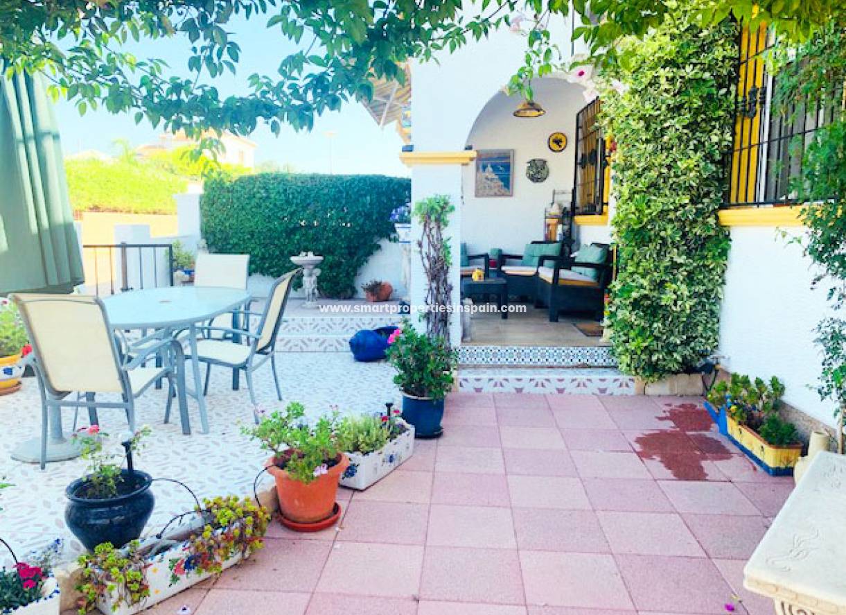 Wederverkoop - Semi Detached House - La Marina - Urbanización La Marina