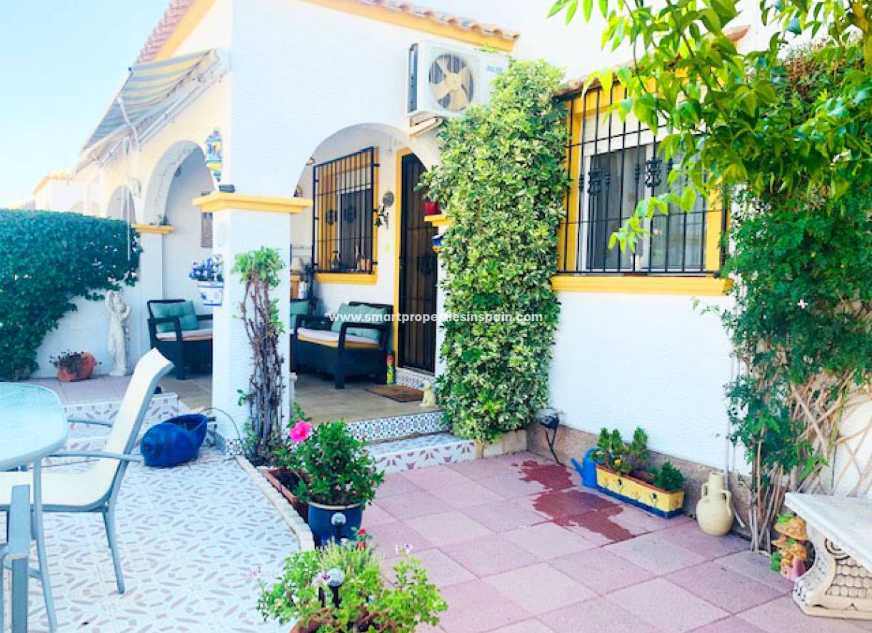 Wederverkoop - Semi Detached House - La Marina - Urbanización La Marina