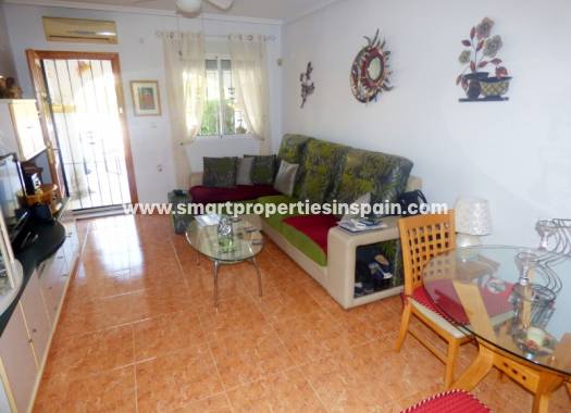 Wederverkoop - Semi Detached House - La Marina - Urbanización La Marina