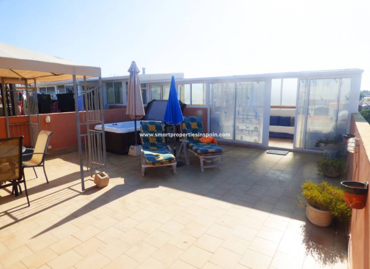 Wederverkoop - Semi Detached House - La Marina - Urbanización La Marina